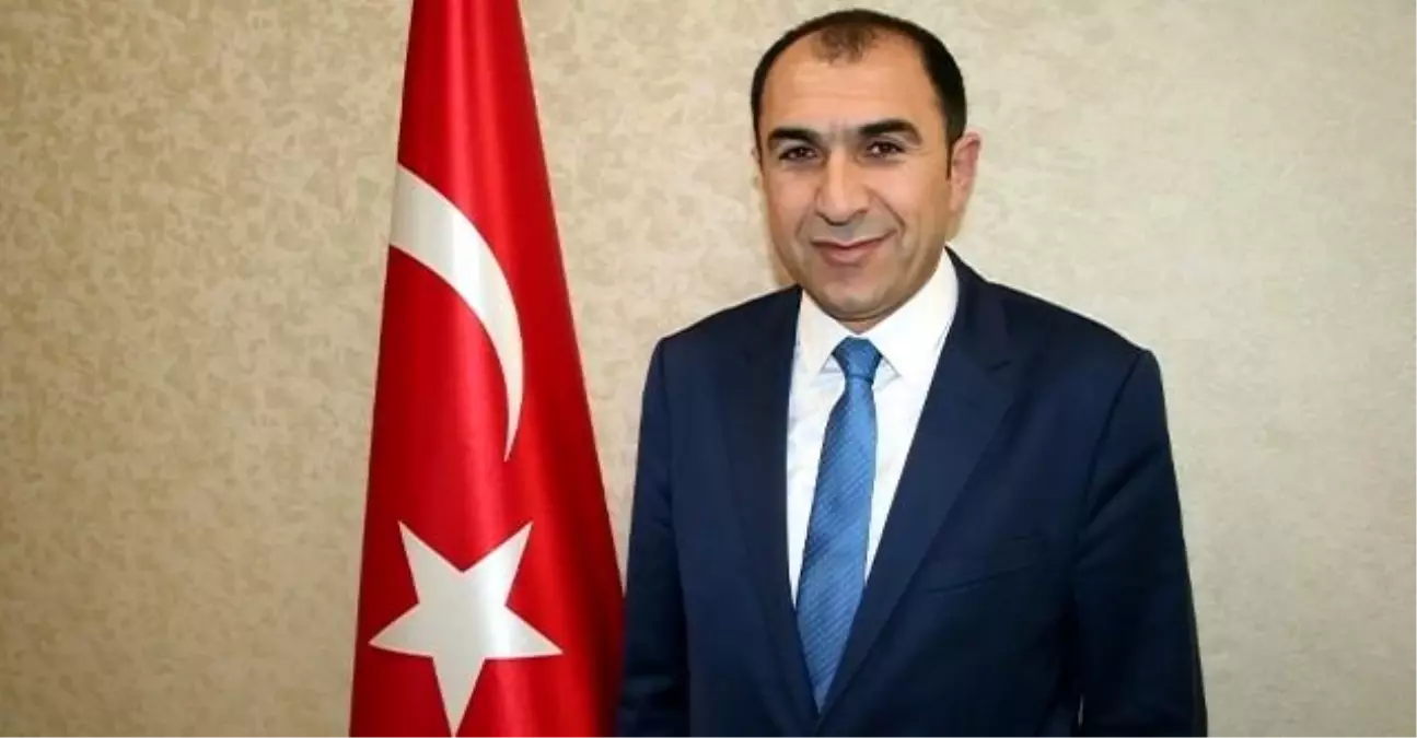 Berge: 'İstiklal Marşımıza selam olsun'