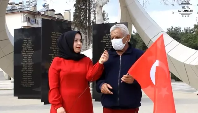 Çocukluğunda hayal ettiği klibi İstiklal Marşı'nın 100. yıl dönümünde çekti Çocukluğunda hayal ettiği klibi İstiklal Marşı'nın 100. yıl dönümünde çekti