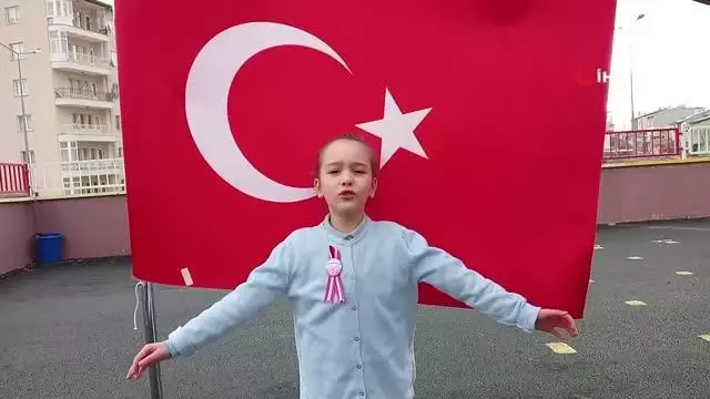 Duygulandıran İstiklal Marşı klibi Duygulandıran İstiklal Marşı klibi