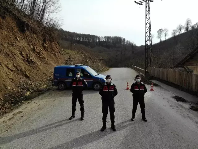 Düzce'de korona virüs nedeni ile bir köy karantina altına alındı Düzce'de korona virüs nedeni ile bir köy karantina altına alındı