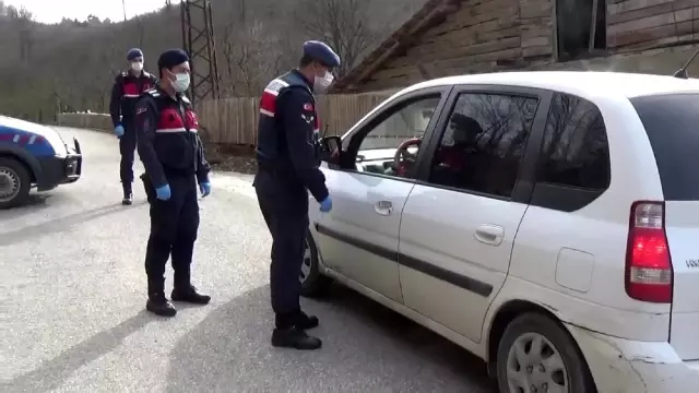Düzce'de korona virüs nedeni ile bir köy karantina altına alındı Düzce'de korona virüs nedeni ile bir köy karantina altına alındı