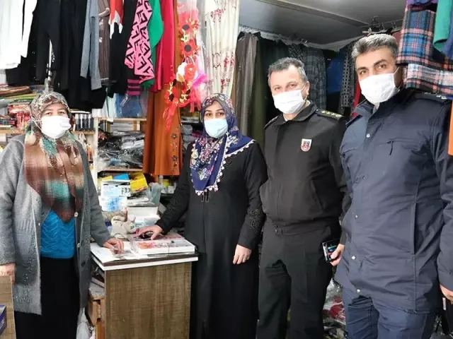 Son dakika haber: El emeği göz nuru çoraplar Mehmetçiğe ulaştı Son dakika haber: El emeği göz nuru çoraplar Mehmetçiğe ulaştı