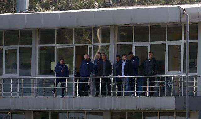 Fenerbahçe bombayı patlatıyor! Süper Lig'in yıldızı Boupendza'nın transferini Başkan Ali Koç bitirecek