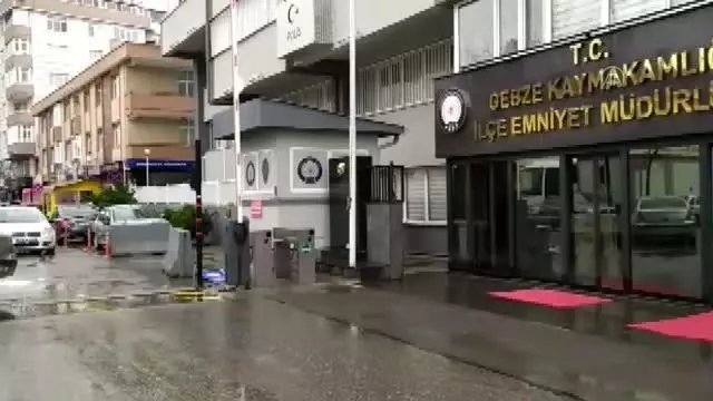 Hırsızlık yaptıkları iddiasıyla yakalanan 2 şüpheliden biri tutuklandı Hırsızlık yaptıkları iddiasıyla yakalanan 2 şüpheliden biri tutuklandı