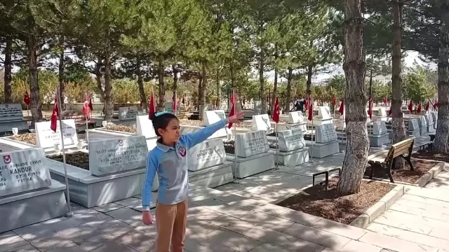 Duygulandıran İstiklal Marşı klibi Duygulandıran İstiklal Marşı klibi