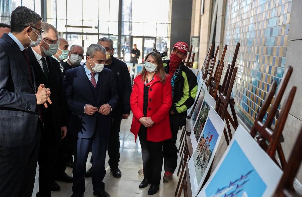 Kütahya'da 'Bayrak' temalı fotoğraf sergisi
