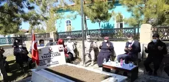 Ceyda Çetin Erenler: Son dakika haberleri | Şehit Uzman Çavuş Yaşar Çakır dualarla anıldı Ceyda Çetin Erenler: Son dakika haberleri | Şehit Uzman Çavuş Yaşar Çakır dualarla anıldı