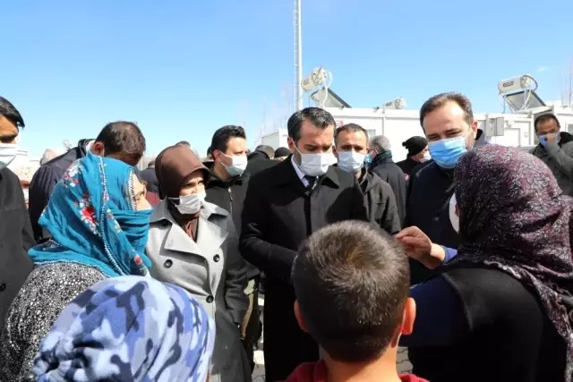 TBMM Deprem Araştırma Komisyonu, Elazığ'da saha incelemesi yaptı TBMM Deprem Araştırma Komisyonu, Elazığ'da saha incelemesi yaptı