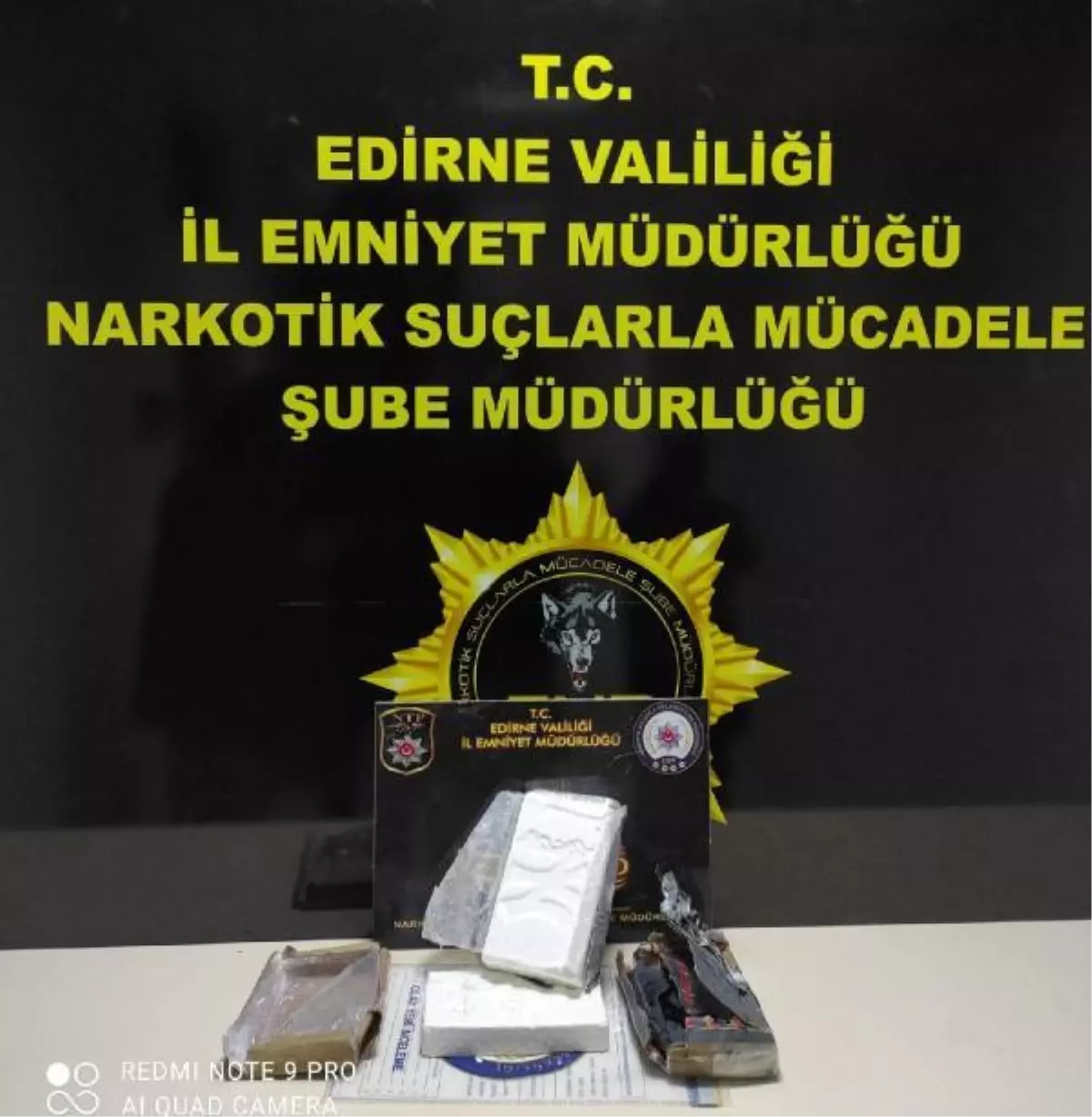 TIR sürücüsünün montunda 2 kilo kokain bulundu