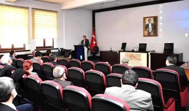 Vali Çiçek: 'Bağımlılıkla mücadelede aileler ve anneler ile birlikte çalışıyoruz' Vali Çiçek: 'Bağımlılıkla mücadelede aileler ve anneler ile birlikte çalışıyoruz'