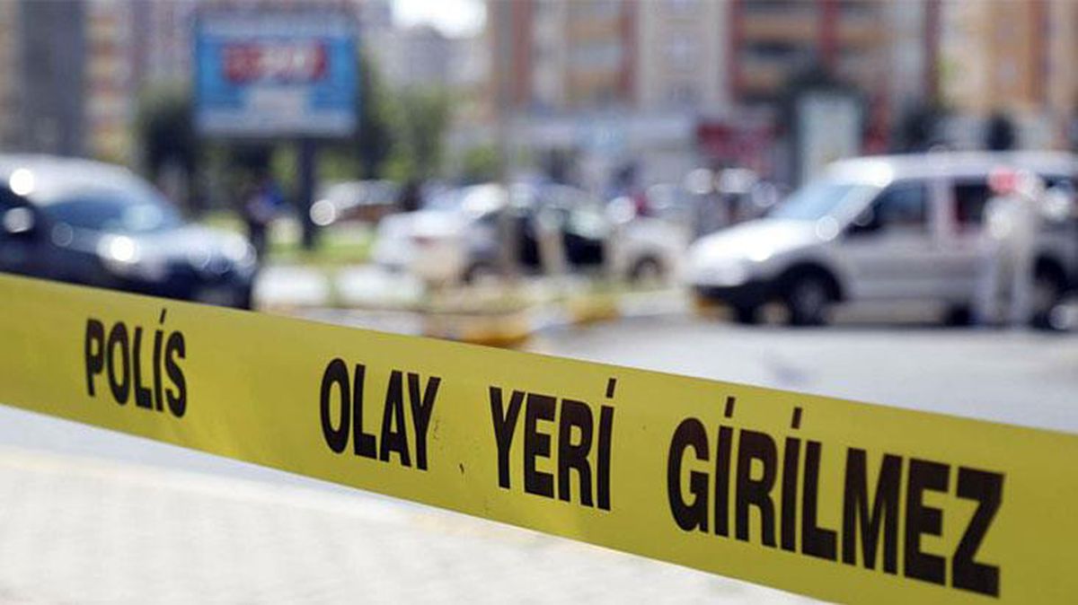 21 yaşındaki genç, arkadaşının evinde intihar etti