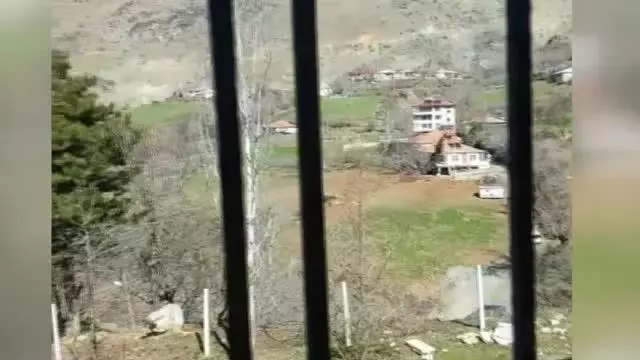 Çatılar kağıt gibi uçtu