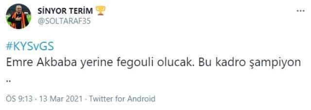 Emre Akbaba'nın performansı Galatasaraylı taraftarlardan tepki gördü Emre Akbaba'nın performansı Galatasaraylı taraftarlardan tepki gördü