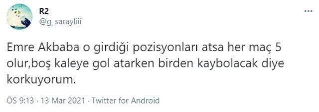 Emre Akbaba'nın performansı Galatasaraylı taraftarlardan tepki gördü Emre Akbaba'nın performansı Galatasaraylı taraftarlardan tepki gördü