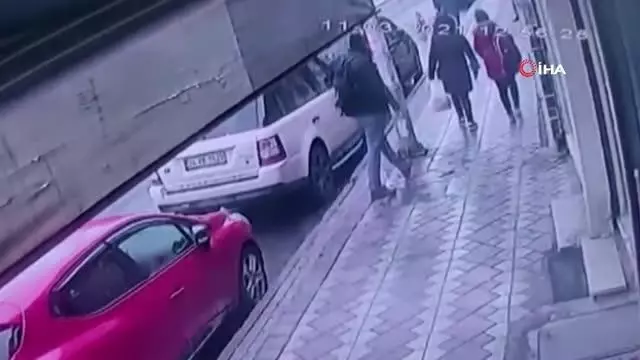 - Eyüp Sultan'da banka soyan şahıs Ağrı'da yakalandı - Eyüp Sultan'da banka soyan şahıs Ağrı'da yakalandı