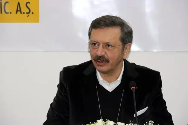 TOBB Başkanı Rıfat Hisarcıklıoğlu, Diyarbakır'a geldi TOBB Başkanı Rıfat Hisarcıklıoğlu, Diyarbakır'a geldi
