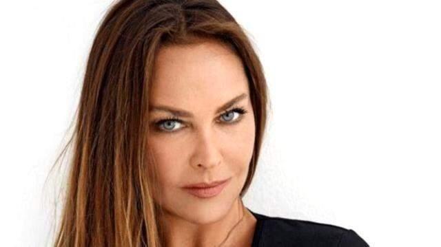 Hülya Avşar hamile mi? Hülya Avşar cinsel yönelimi ne?