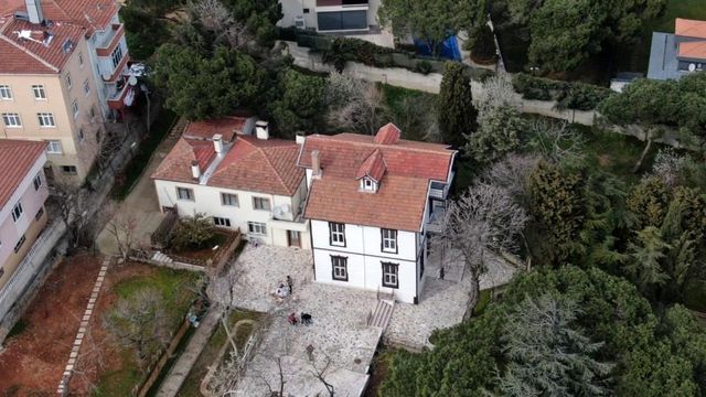İstanbul'da Osmanlı döneminden kalma tarihi köşk 85 milyon liraya satışa çıkarıldı