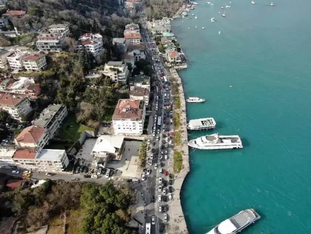 Kısıtlamasız Cumartesi'yi fırsat bilen İstanbullular Arnavutköy Sahili'ne akın etti Kısıtlamasız Cumartesi'yi fırsat bilen İstanbullular Arnavutköy Sahili'ne akın etti