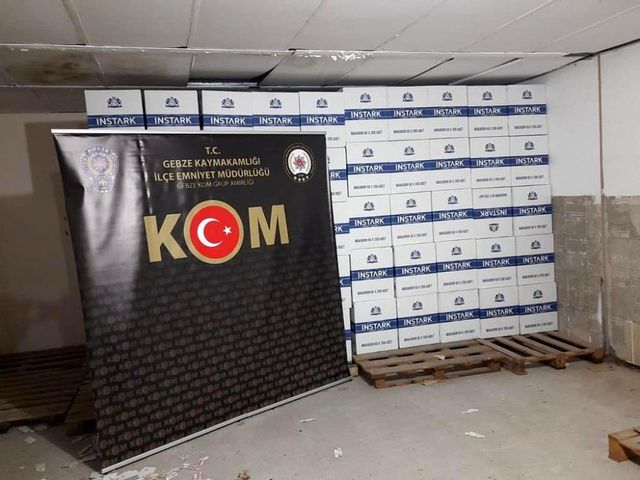 kocaeli de milyonlarca bandrolsuz makaron ele 2 13991549 o