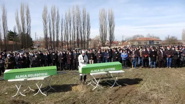 Okul servisinde öldürülen 2 öğrenci toprağa verildi Okul servisinde öldürülen 2 öğrenci toprağa verildi
