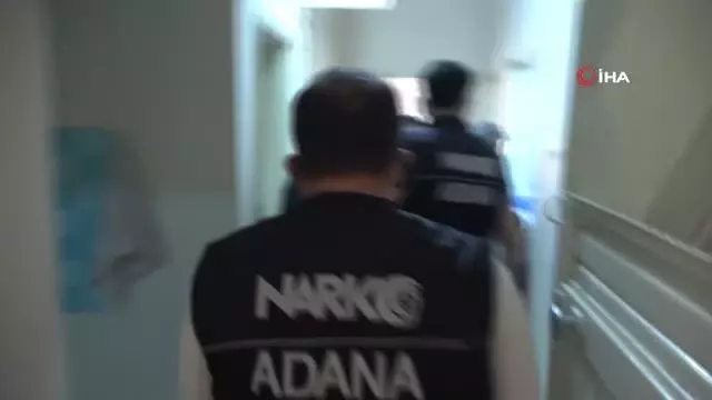 'Servet Anne' adlı uyuşturucu operasyonunda 282 bin adet 'captagon hap' ele geçirildi 'Servet Anne' adlı uyuşturucu operasyonunda 282 bin adet 'captagon hap' ele geçirildi