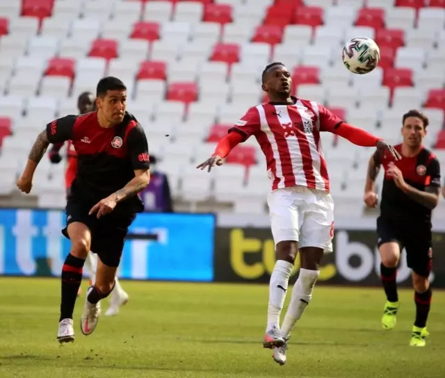 Süper Lig: D.G. Sivasspor: 1 Karagümrük: 0 (Maç sonu) Süper Lig: D.G. Sivasspor: 1 Karagümrük: 0 (Maç sonu)