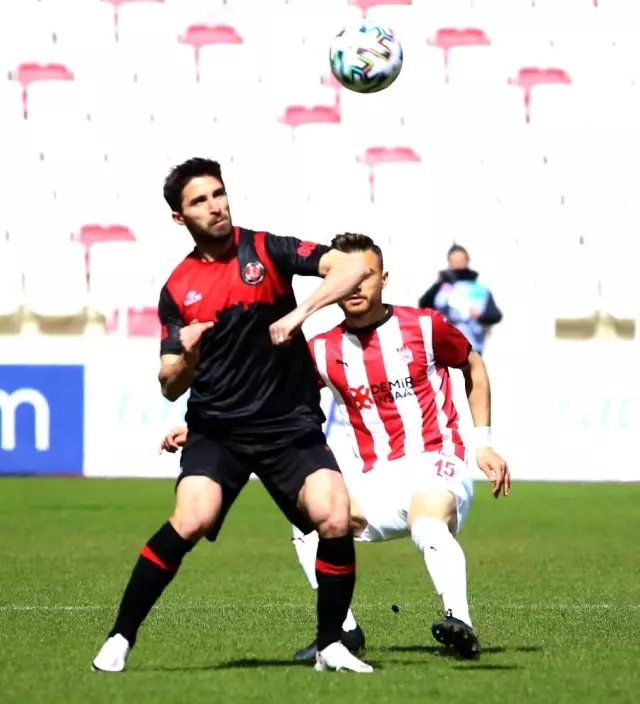 Süper Lig: Kayserispor: 0 Galatasaray: 0 (Maç devam ediyor) Süper Lig: Kayserispor: 0 Galatasaray: 0 (Maç devam ediyor)