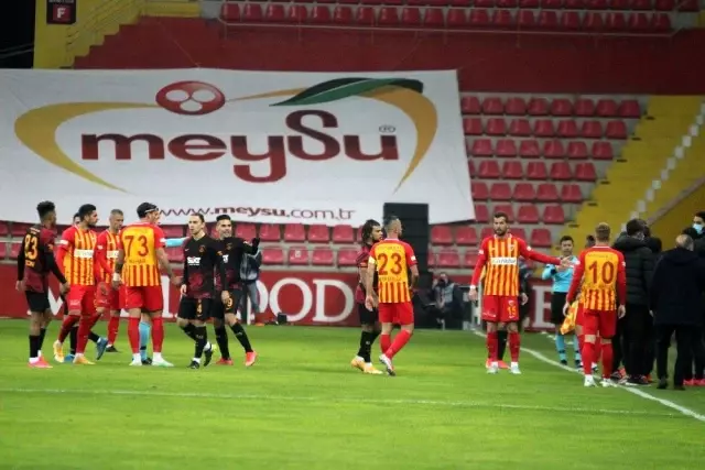 Süper Lig: Kayserispor: 0 Galatasaray: 0 (Maç devam ediyor) Süper Lig: Kayserispor: 0 Galatasaray: 0 (Maç devam ediyor)