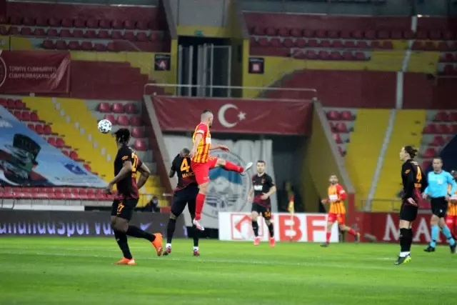Süper Lig: Kayserispor: 0 Galatasaray: 0 (Maç devam ediyor) Süper Lig: Kayserispor: 0 Galatasaray: 0 (Maç devam ediyor)