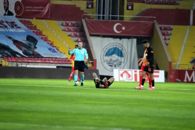Süper Lig: Kayserispor: 0 Galatasaray: 0 (Maç devam ediyor) Süper Lig: Kayserispor: 0 Galatasaray: 0 (Maç devam ediyor)