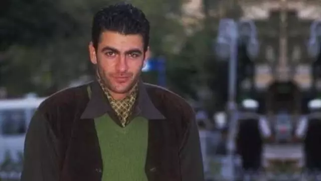 Yurtdışında hayatını kaybeden Karahan Çantay'ın cenazesi Türkiye'ye getirildi Yurtdışında hayatını kaybeden Karahan Çantay'ın cenazesi Türkiye'ye getirildi