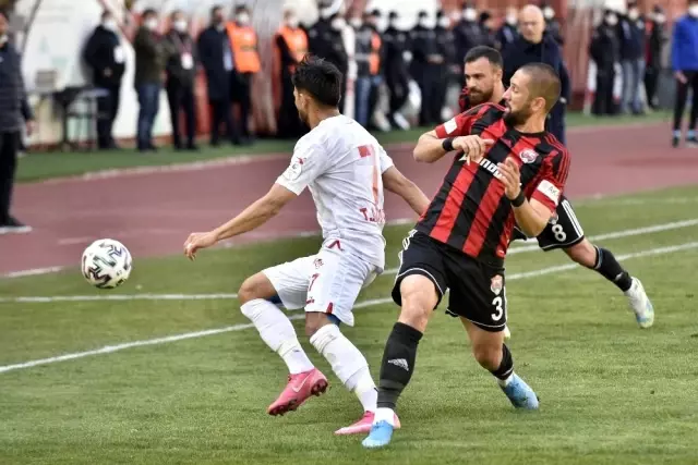 2. Lig Beyaz Grup: Gümüşhanespor: 3 Anagold 24 Erzincanspor: 1