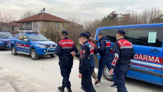 3 arkadaşın tartışması kanlı bitti: 1 ölü 3 arkadaşın tartışması kanlı bitti: 1 ölü
