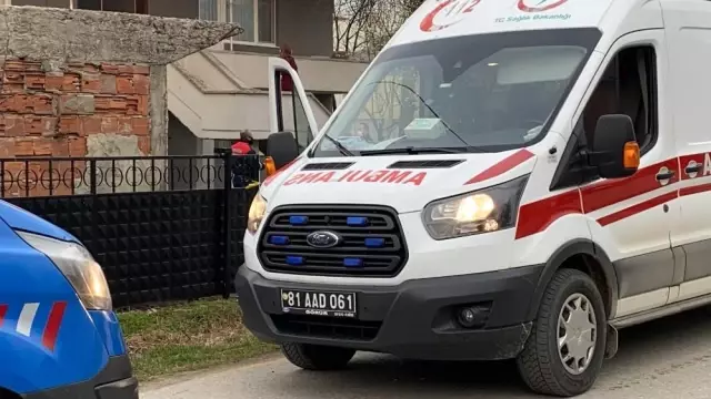 3 arkadaşın tartışması kanlı bitti: 1 ölü 3 arkadaşın tartışması kanlı bitti: 1 ölü
