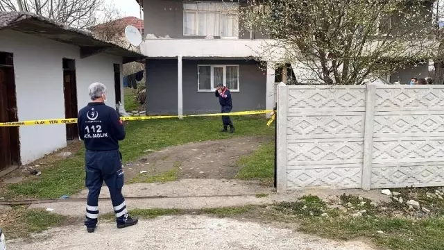 3 arkadaşın tartışması kanlı bitti: 1 ölü 3 arkadaşın tartışması kanlı bitti: 1 ölü
