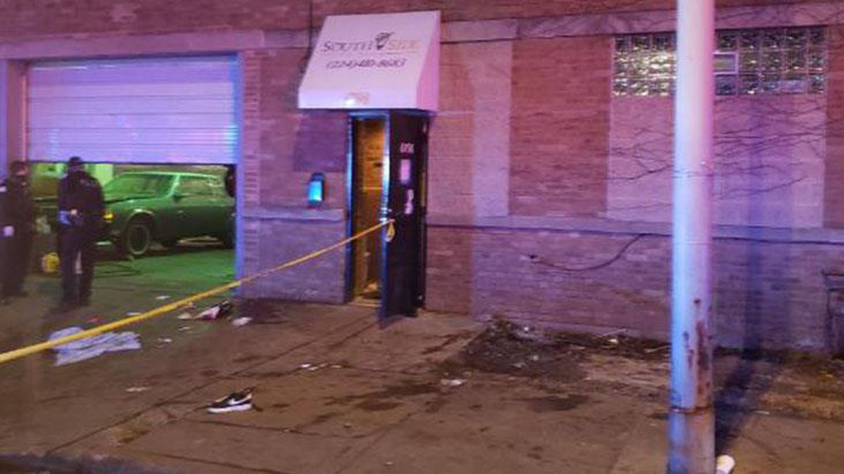 ABD'de bir partide çıkan kavgada 2 kişi hayatını kaybetti, 13 kişi yaralandı