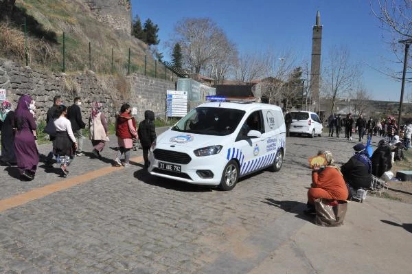 Diyarbakır'da cadde ve sokaklar doldu; uyarılar hiçe sayıldı