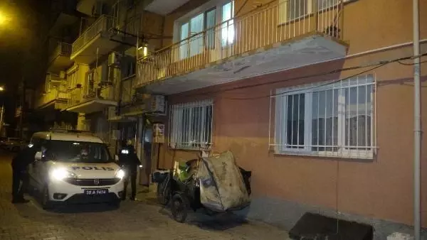 İzmir'de banyoda hareketsiz yatan çift hayatını kaybetti İzmir'de banyoda hareketsiz yatan çift hayatını kaybetti