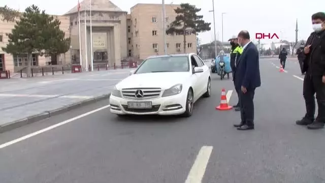 KAYSERİ-Kayseri Valisi Günaydın Akraba komşu ziyareti yapmayalım, vaka sayımız azalsın KAYSERİ-Kayseri Valisi Günaydın Akraba komşu ziyareti yapmayalım, vaka sayımız azalsın