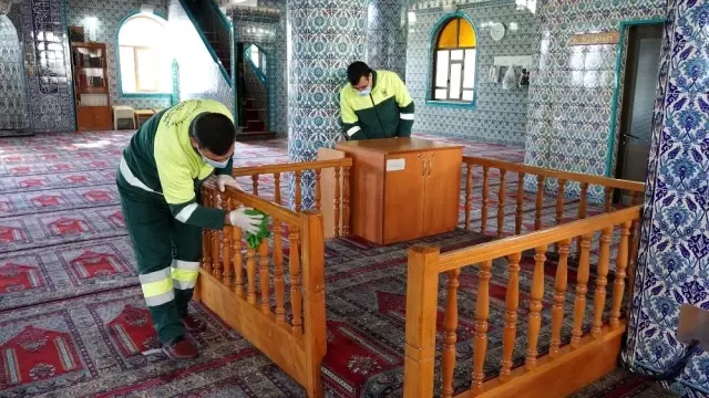 Keçiören'de ibadethaneler gül kokuyor Keçiören'de ibadethaneler gül kokuyor