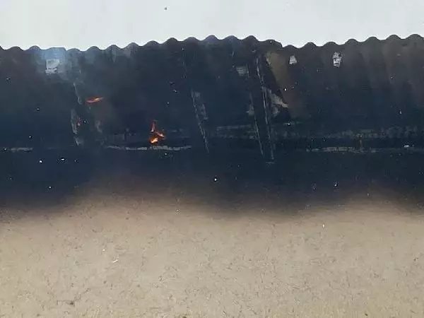 TUNCELİ Kerpiç evdeki yangını, itfaiye ve köylüler söndürdü TUNCELİ Kerpiç evdeki yangını, itfaiye ve köylüler söndürdü