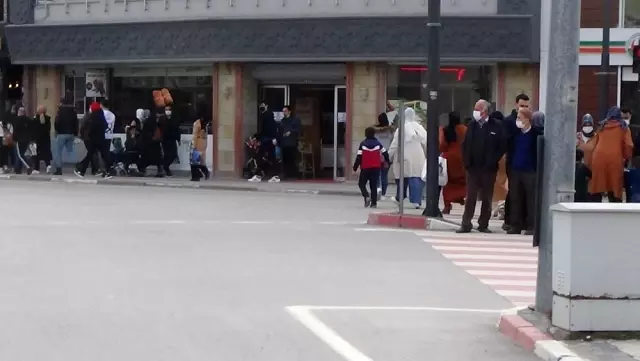 Mavinin zor olduğu Bursa'da ufukta kırmızı görünüyor Mavinin zor olduğu Bursa'da ufukta kırmızı görünüyor