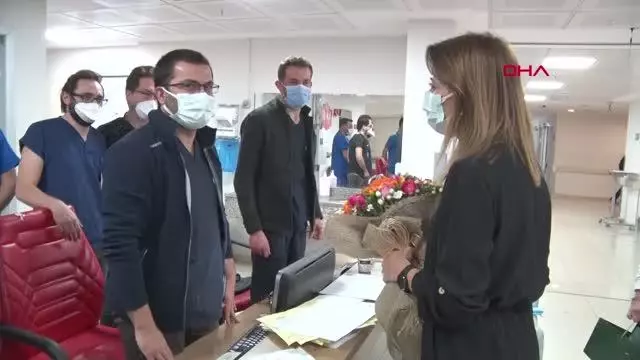 MERSİN Sağlık çalışanlarına 14 Mart sürprizi MERSİN Sağlık çalışanlarına 14 Mart sürprizi