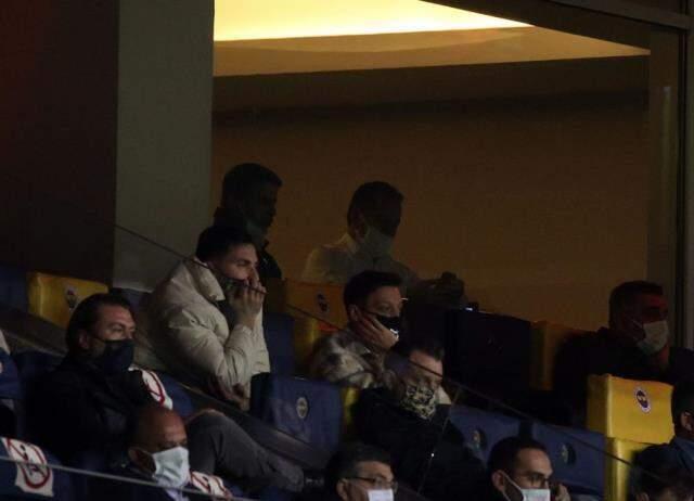 Sakatlanan Gökhan Gönül, Gençlerbirliği maçına devam edemedi