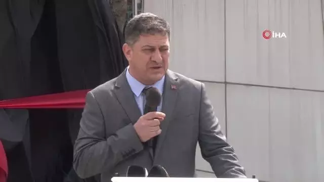 Bahçelievler�de sağlık çalışanları için �Vefa Anıtı� dikildi Haberler