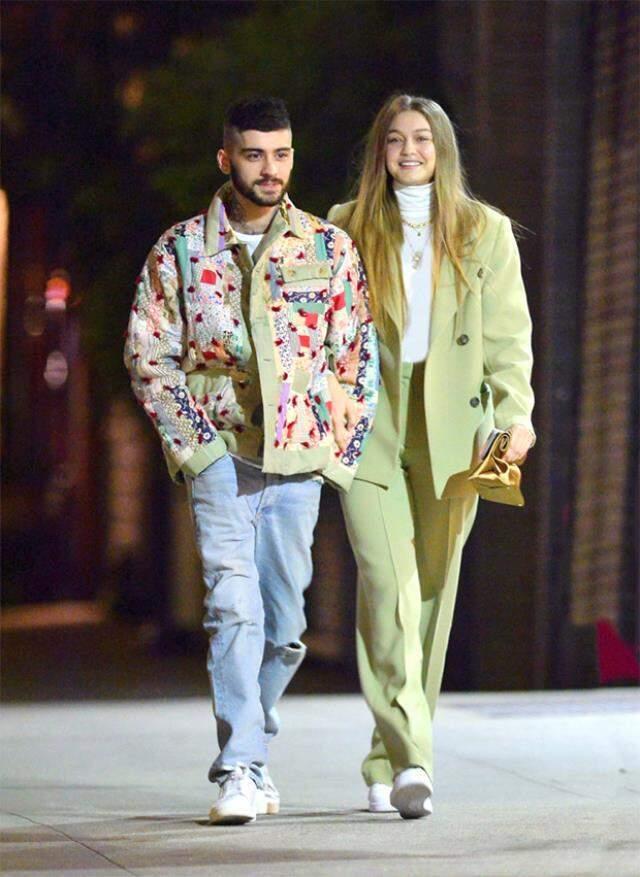 Bella Hadid yüzünü sır gibi sakladığı kızını yanlışlıkla paylaştı Bella Hadid yüzünü sır gibi sakladığı kızını yanlışlıkla paylaştı