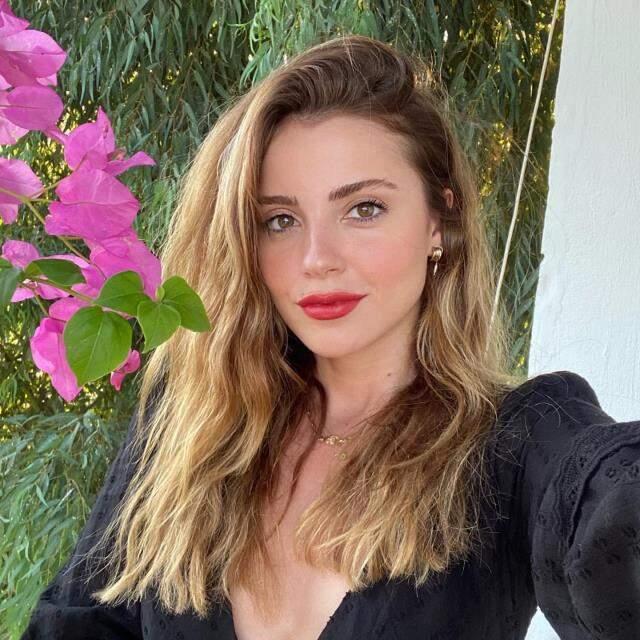 Ezgi Eyüboğlu kimdir, kaç yaşında?