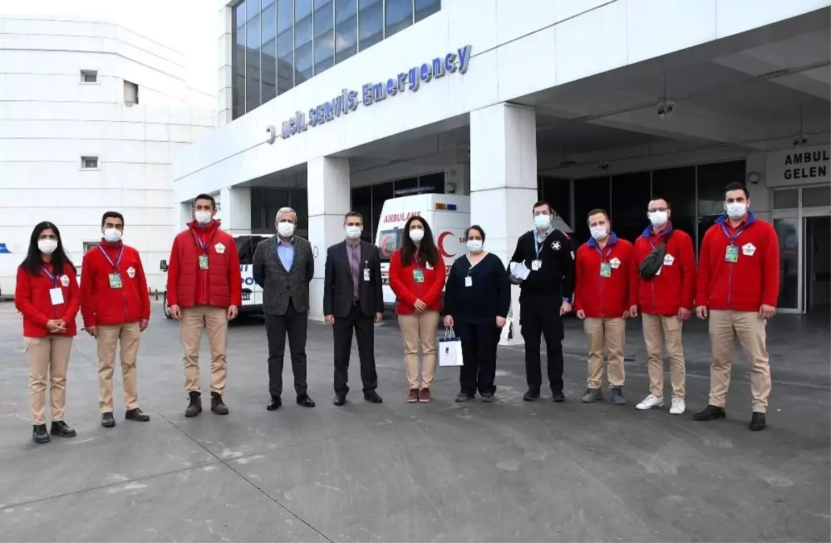 Kuşadası Belediyesi pandeminin gerçek kahramanlarını unutmadı