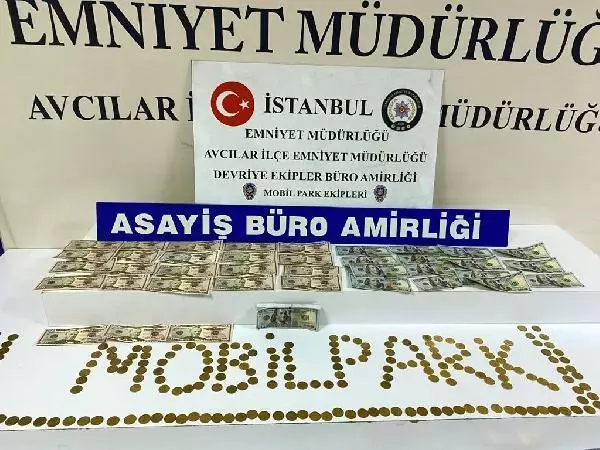 Son dakika: KUYUMCULAR BİLE AYIRT EDEMİYOR... AVCILAR'DA SAHTE ALTIN OPERASYONU Son dakika: KUYUMCULAR BİLE AYIRT EDEMİYOR... AVCILAR'DA SAHTE ALTIN OPERASYONU